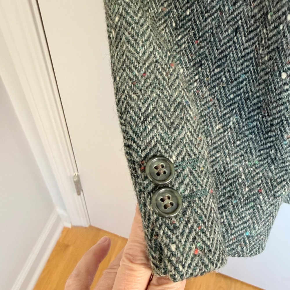 Vintage Magee Donegal Tweed Sport Coat 40R Handwoven Ireland Double Vent 1970's - Picture 10 of 14